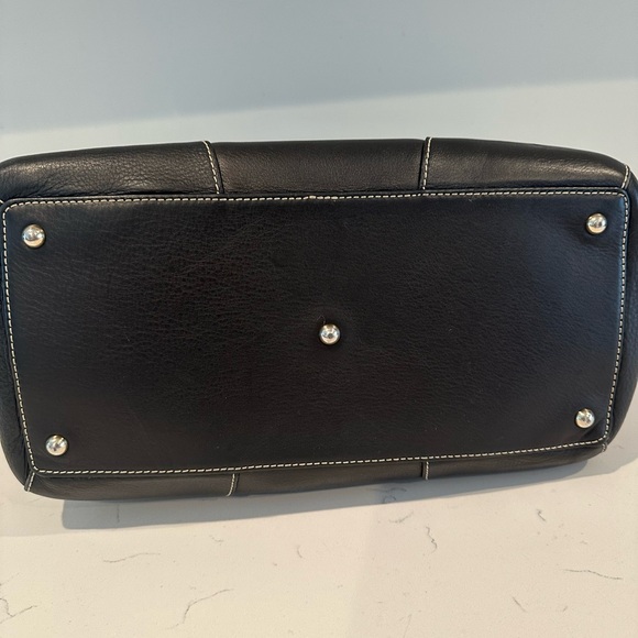 Dooney & Bourke - Picture 9 of 13